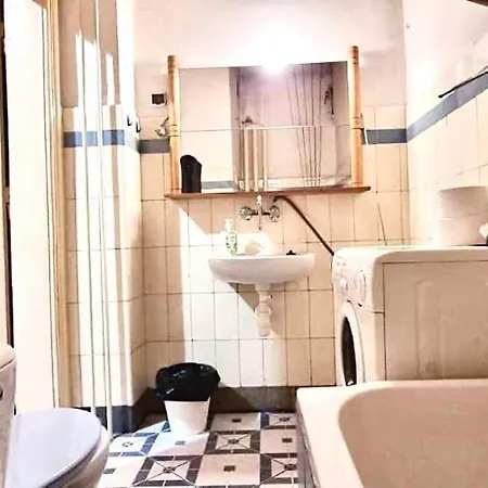 Appartement Studio Retro Next To The Market Square In *